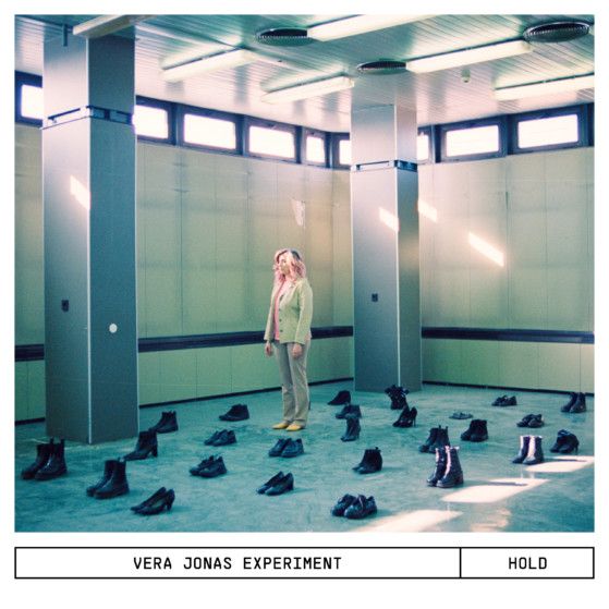 Jónás Vera Experiment - Hold - LP